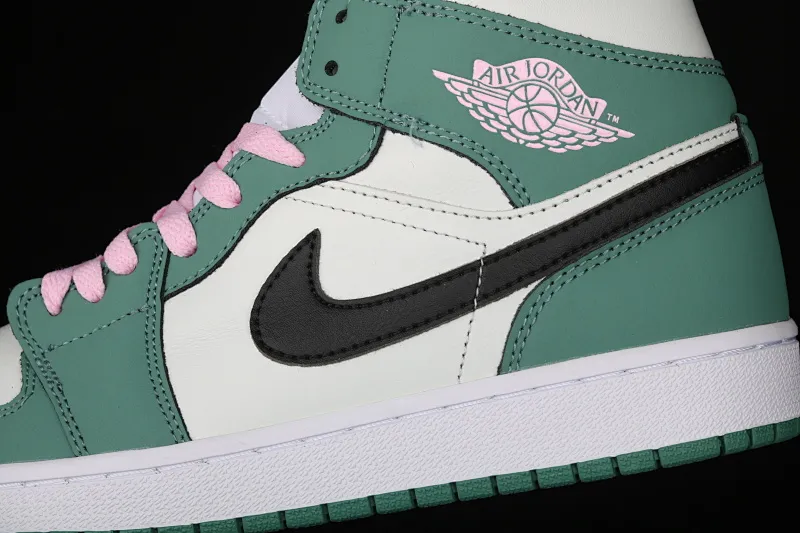 All categories Air Jordan Jordan series basketball shoes Air Jordan 1 Mid Air Jordan 1 Mid AJ1 Joe 1 grass green China basketball shoes CZ0774-300